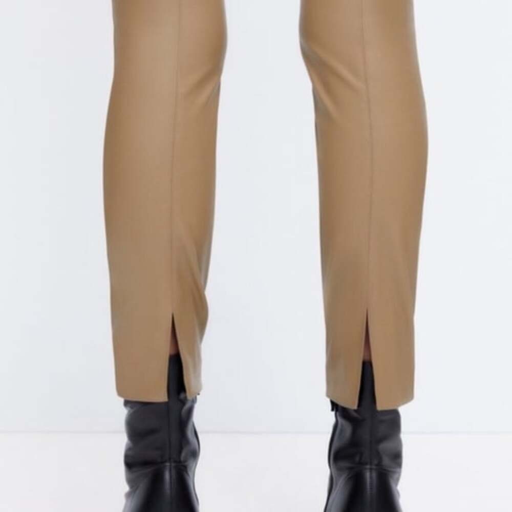 Zara Tan Straight Faux Leather Leggings Side Zip Split Leg New - Picture 4 of 7